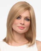 Hannah in Dark Blonde