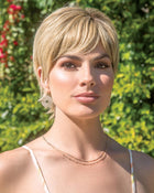 Kris in Moonlight Blonde Root